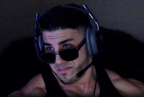 Nickmercs Fortnite Settings Keybinds Gear Sensitivity 2019 - nick nickmercs kolcheff is a full time twitch streamer and bodybuilder from los angeles california he is currently focusing on fortnite battle royale